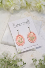 Load image into Gallery viewer, Blushed Blooms Earrings