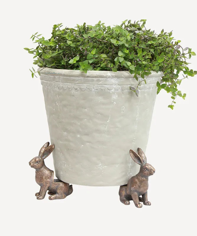 Hare Pot Stands Set 3