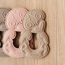 Load image into Gallery viewer, Tiki Teether Latte