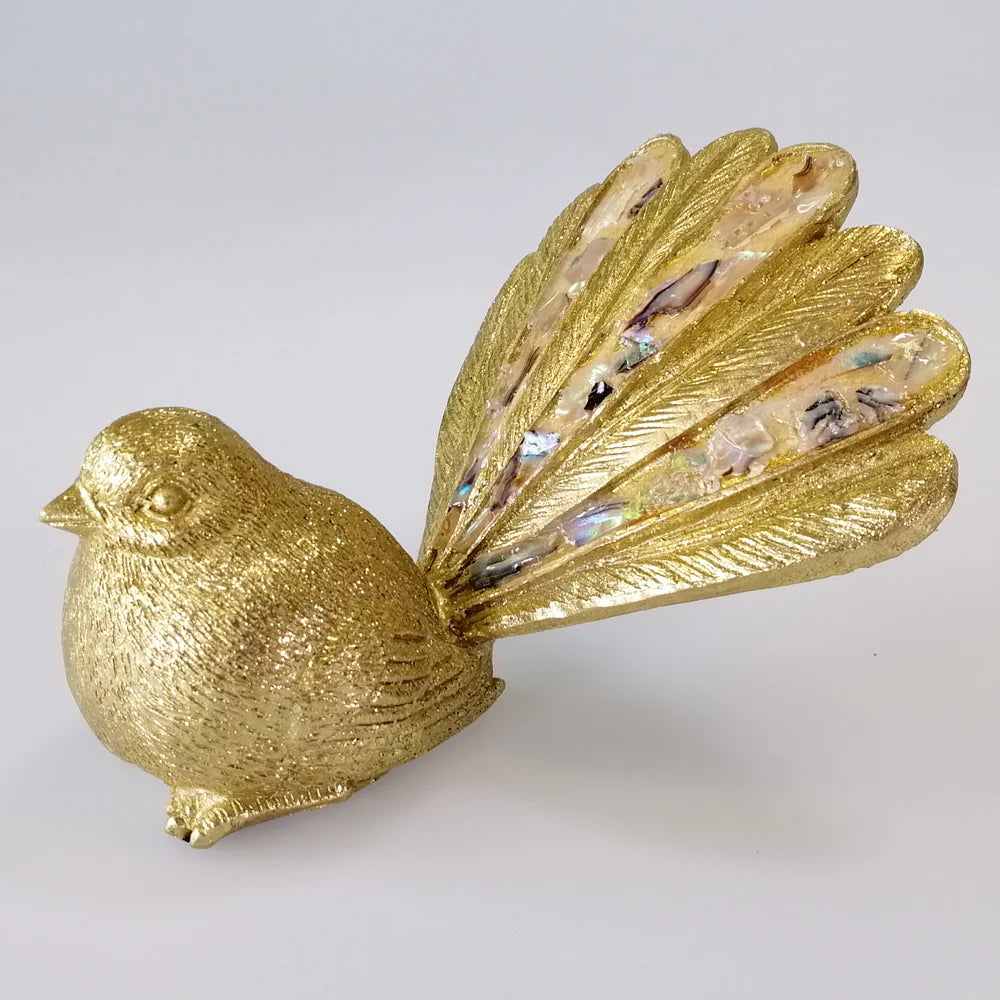 Gold Fantail