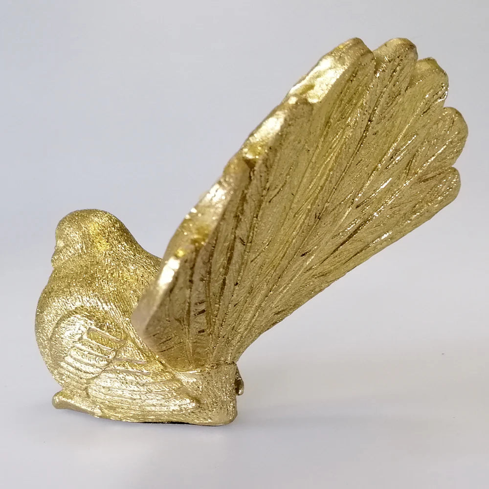 Gold Fantail
