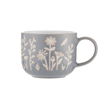 Load image into Gallery viewer, Mason Cash Meadow Blue Daisy Mug