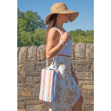 Load image into Gallery viewer, Country Living 2 Person Wine Bag