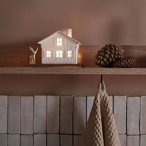 Deer & Ski Hut Tealight