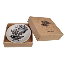 Load image into Gallery viewer, Piwakawaka Black &amp; White 7cm Bowl