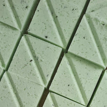 Load image into Gallery viewer, Shower Steamer Peppermint + Eucalyptus 4pack