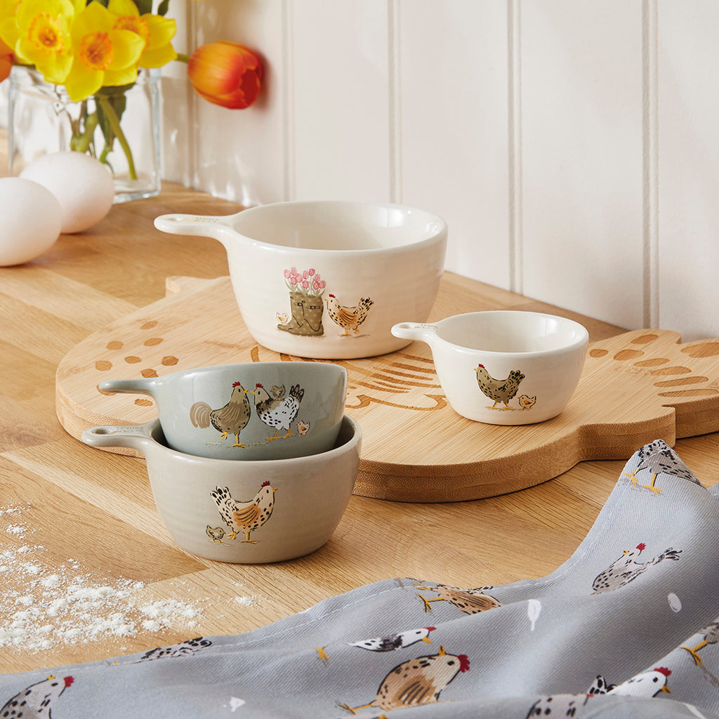 Hen House Lane Set of 4 Measuring Cups