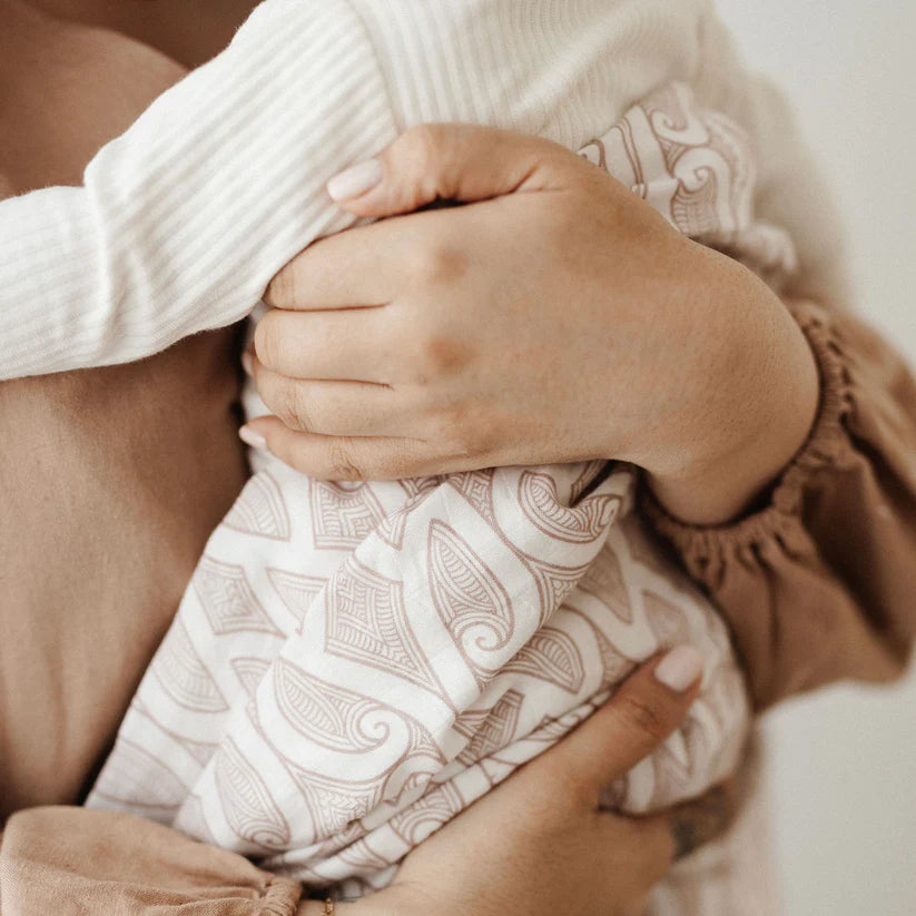 Te Patiki Pepi Wrap Mauve