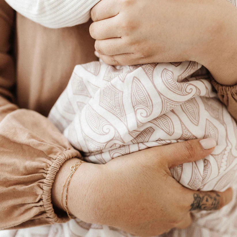 Te Patiki Pepi Wrap Mauve