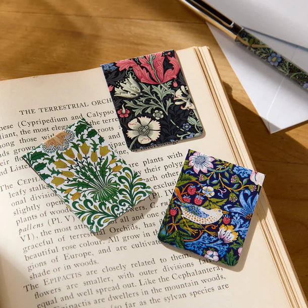 Williams Morris Magnetic Book Mark Set