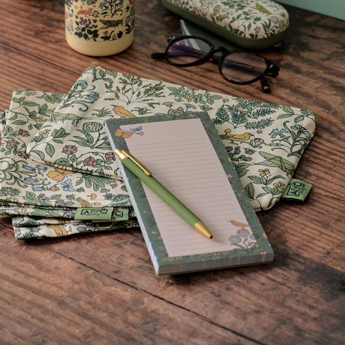 Apothecary's Garden Memo Pad