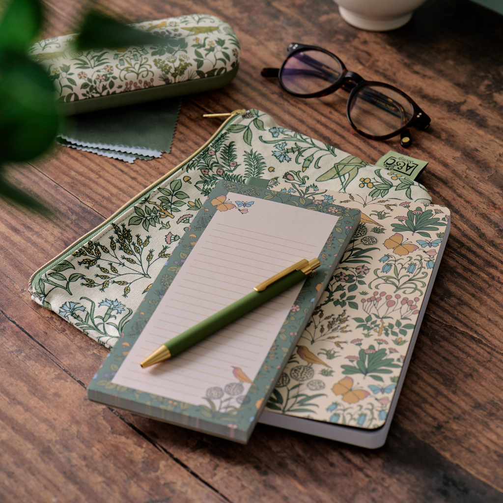 Apothecary's Garden Memo Pad