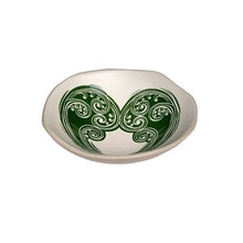 Load image into Gallery viewer, Aroha Fern Green &amp; White 7cm Bowl
