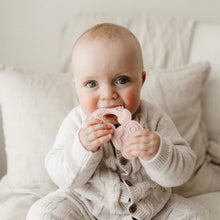 Load image into Gallery viewer, Tiki Teether Posey