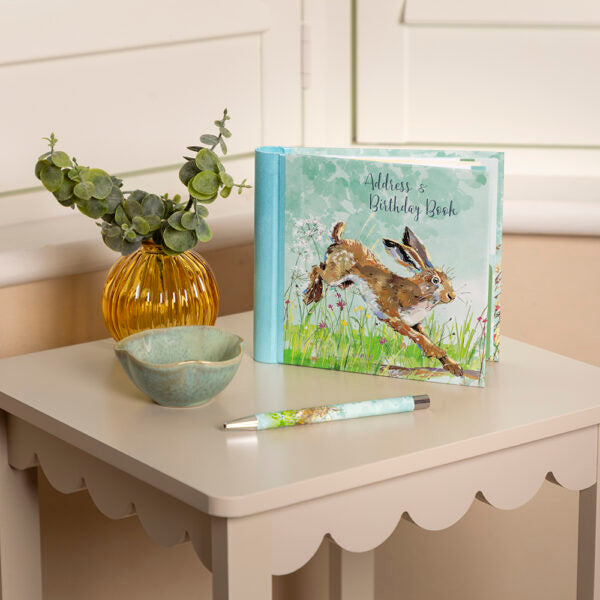 Wildlife Address & Birthday Book