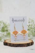 Load image into Gallery viewer, Bouquet Earring