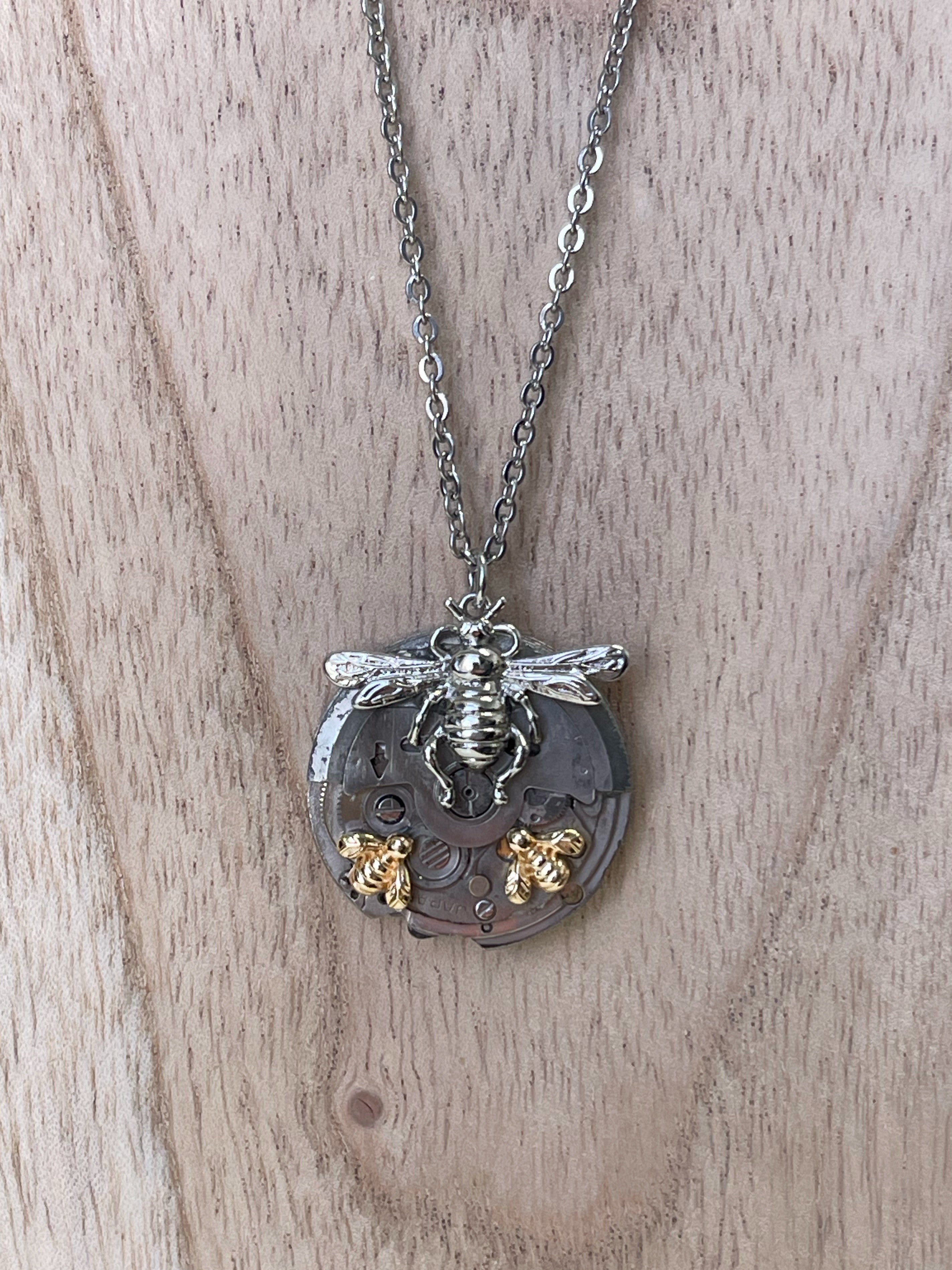 Medium Timepiece Pendant Large Silver Bee + 2 tiny Bees