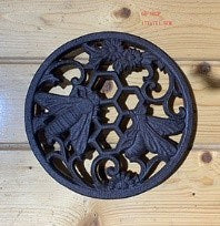 Cast Iron Bee Trivet