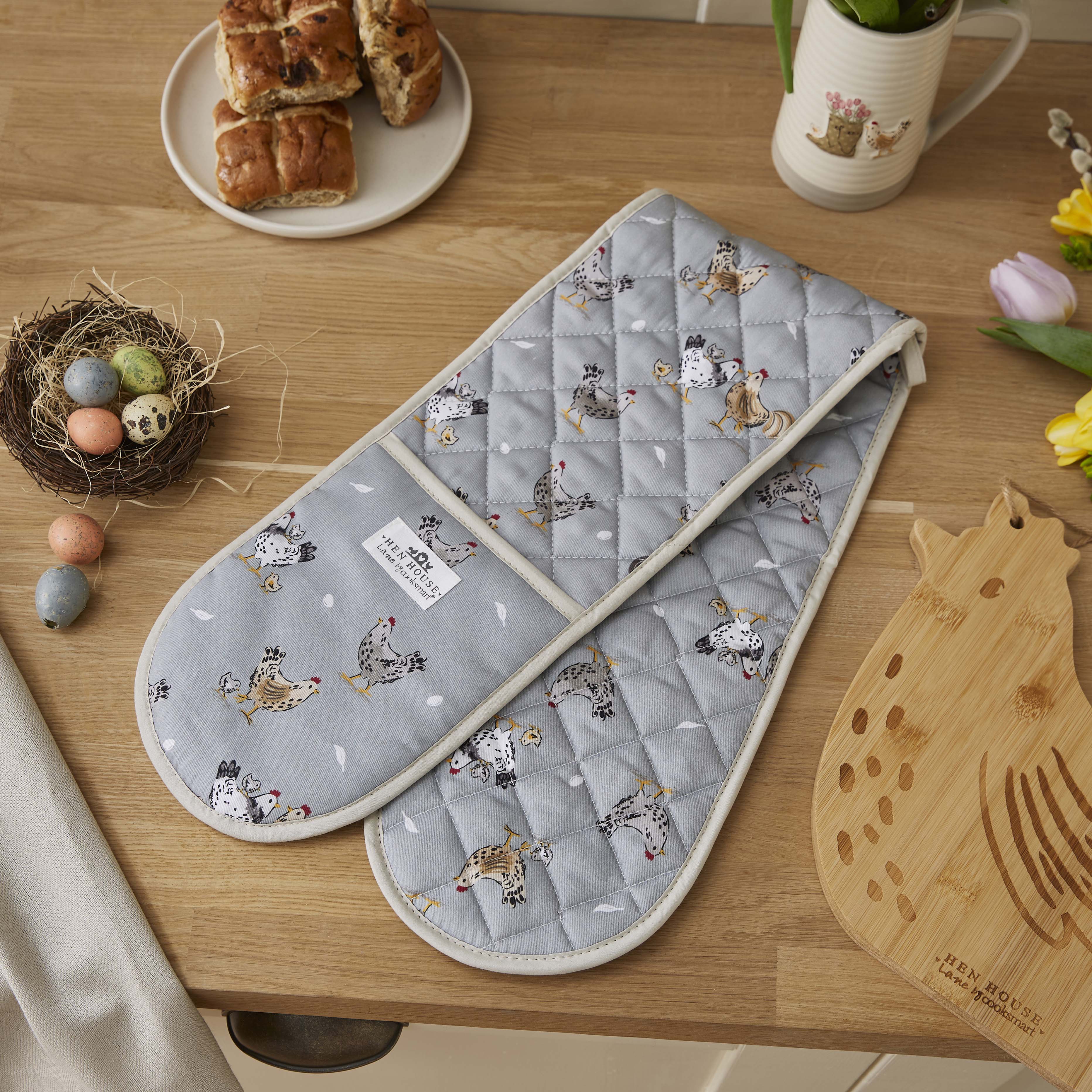 Hen House Lane Double Oven Glove