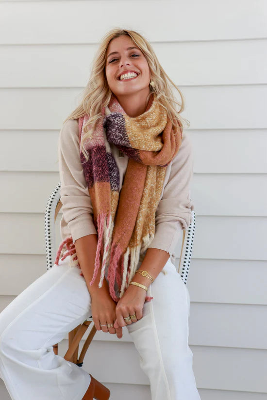 Vintage Rose Comfort Scarf