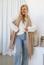 Load image into Gallery viewer, Camel Cosy Knit Scarf