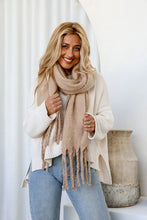 Load image into Gallery viewer, Camel Cosy Knit Scarf