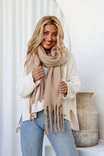 Camel Cosy Knit Scarf