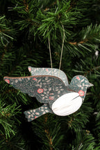 Vintage Pattern Hanging Bird Green