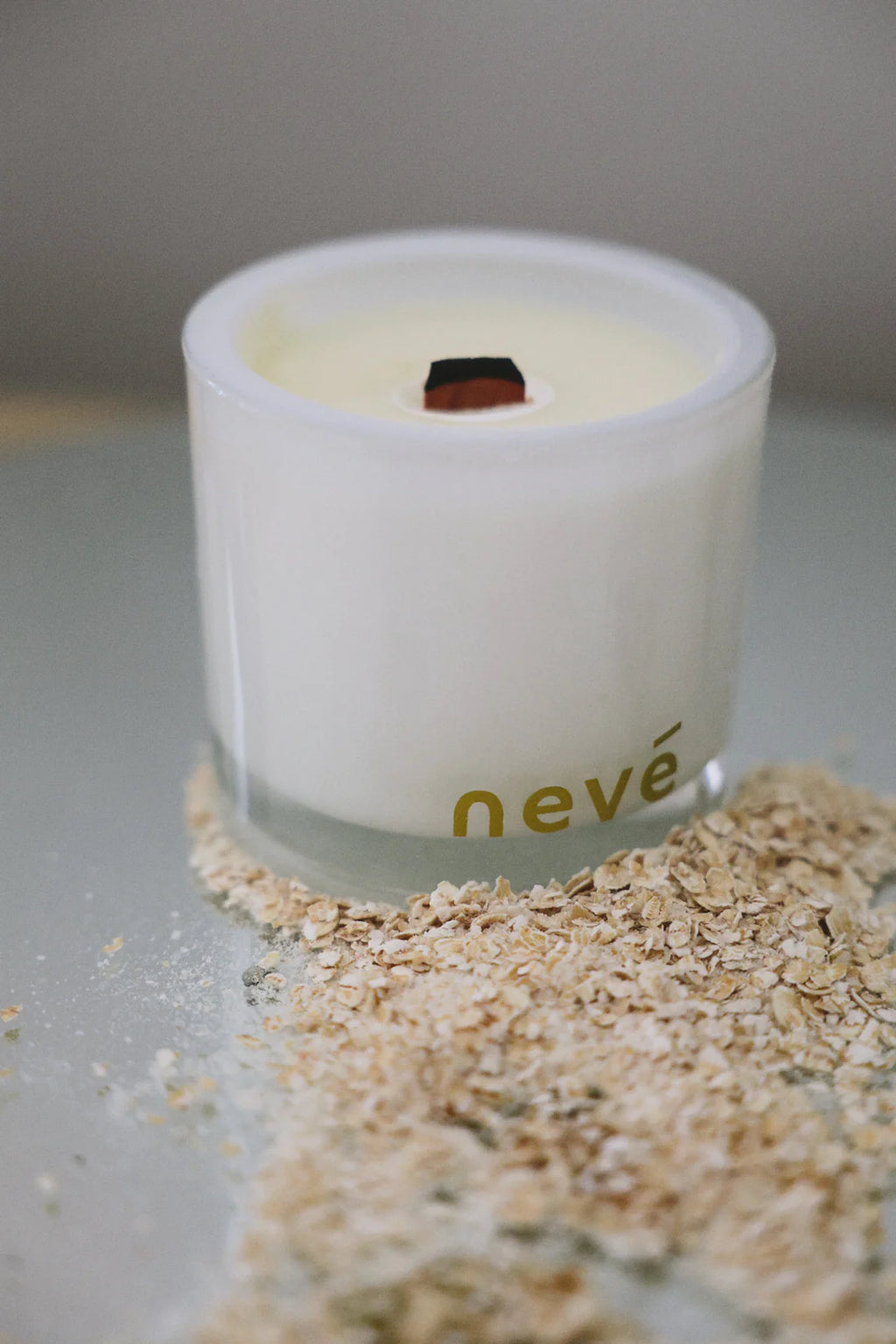 Creamy Oats + Tonka Woodwick Candle - Limited Edition