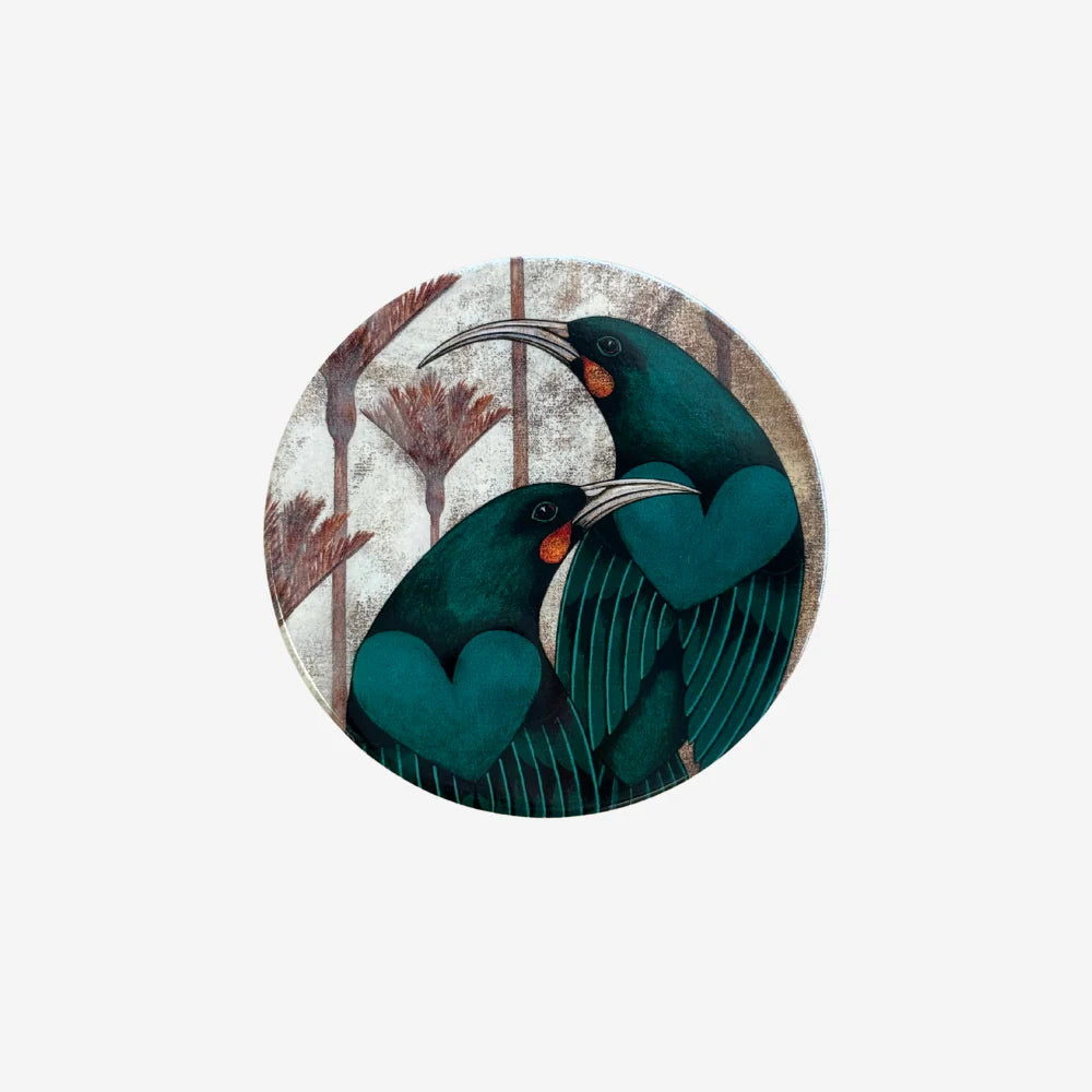 Coaster Huia Nikau