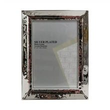 Load image into Gallery viewer, Picture Frame Style 13 Silver 6x4