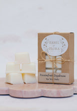 Load image into Gallery viewer, Passionfruit Daydream Soy Wax Melts