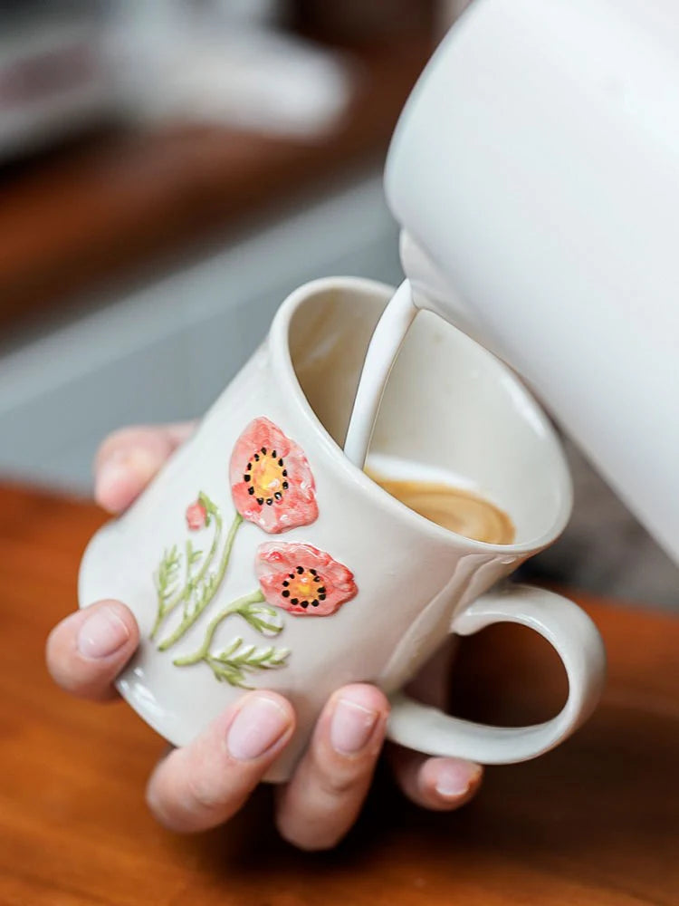 Leilani Floral Mug Oat Red