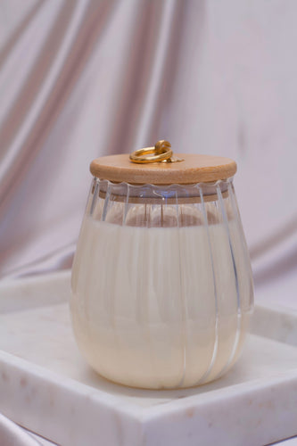 Scalloped Bell Cocosoy Candle