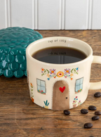 Cup of Cosy Cottage Lidded Mug