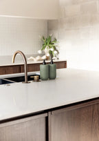 Smith & Co Amber & Freesia Hand & Body Wash 400ml