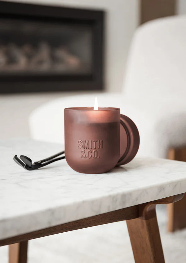 Smith & Co Black Oud & Saffron 250gm Candle