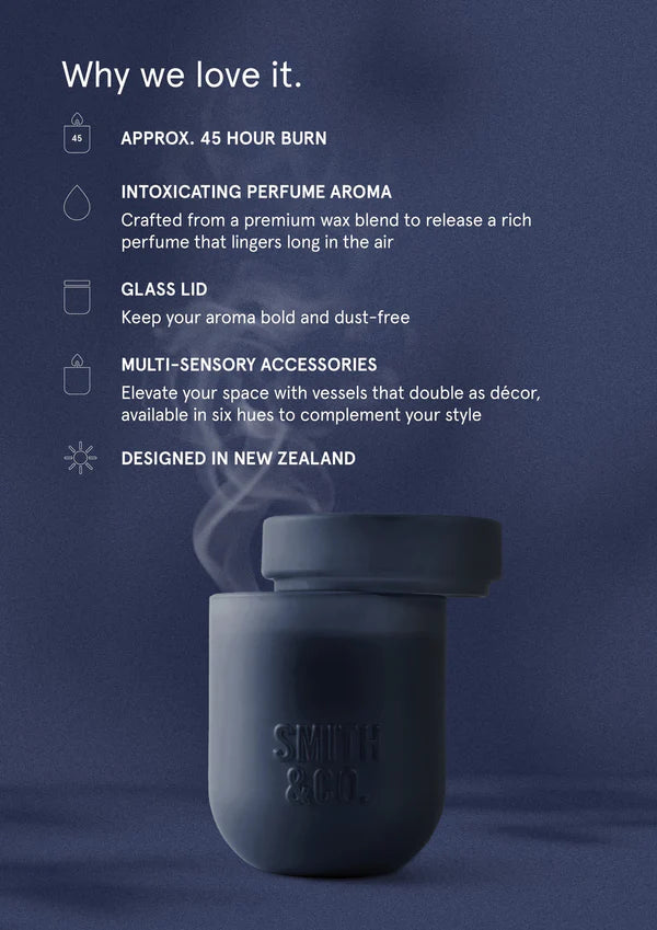 Smith & Co Smoked Suede & Bergamont 250gm Candle