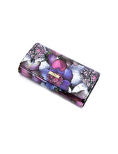Load image into Gallery viewer, Petula Large Patent Leather Wallet RFID
