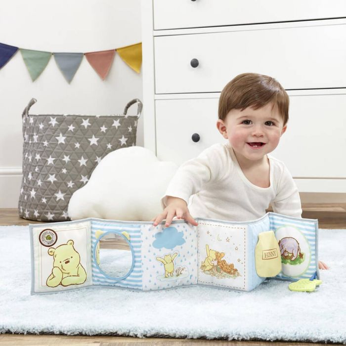 Classic Pooh Soft Book Unfold & Discover