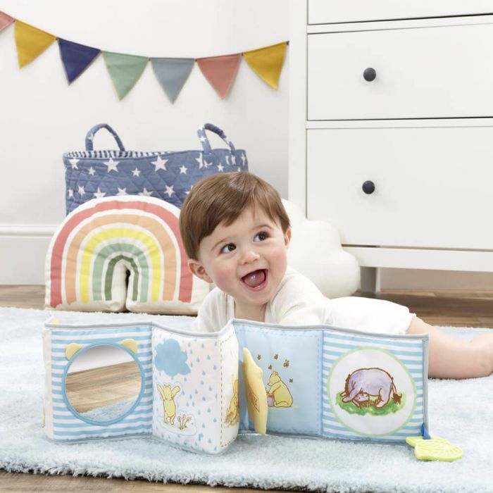 Classic Pooh Soft Book Unfold & Discover