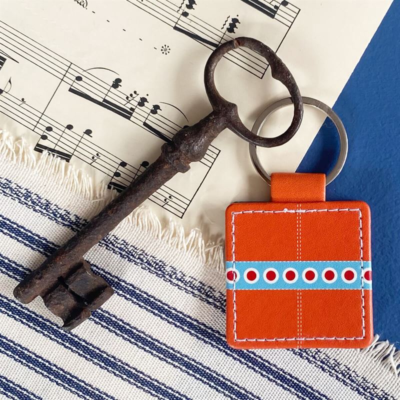 Hugs Keyring