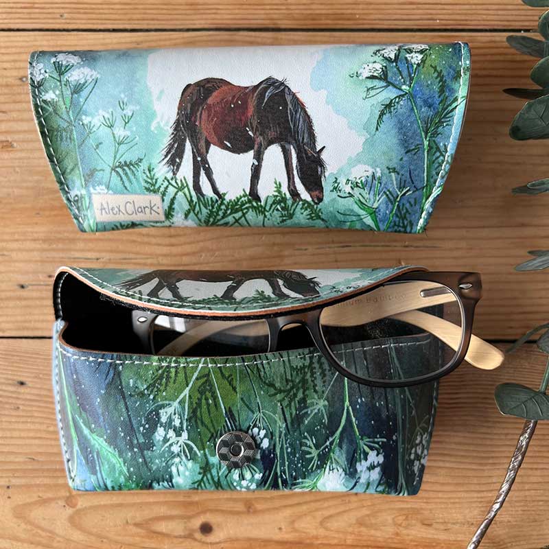 Horse & Cow Parsley Glasses Case