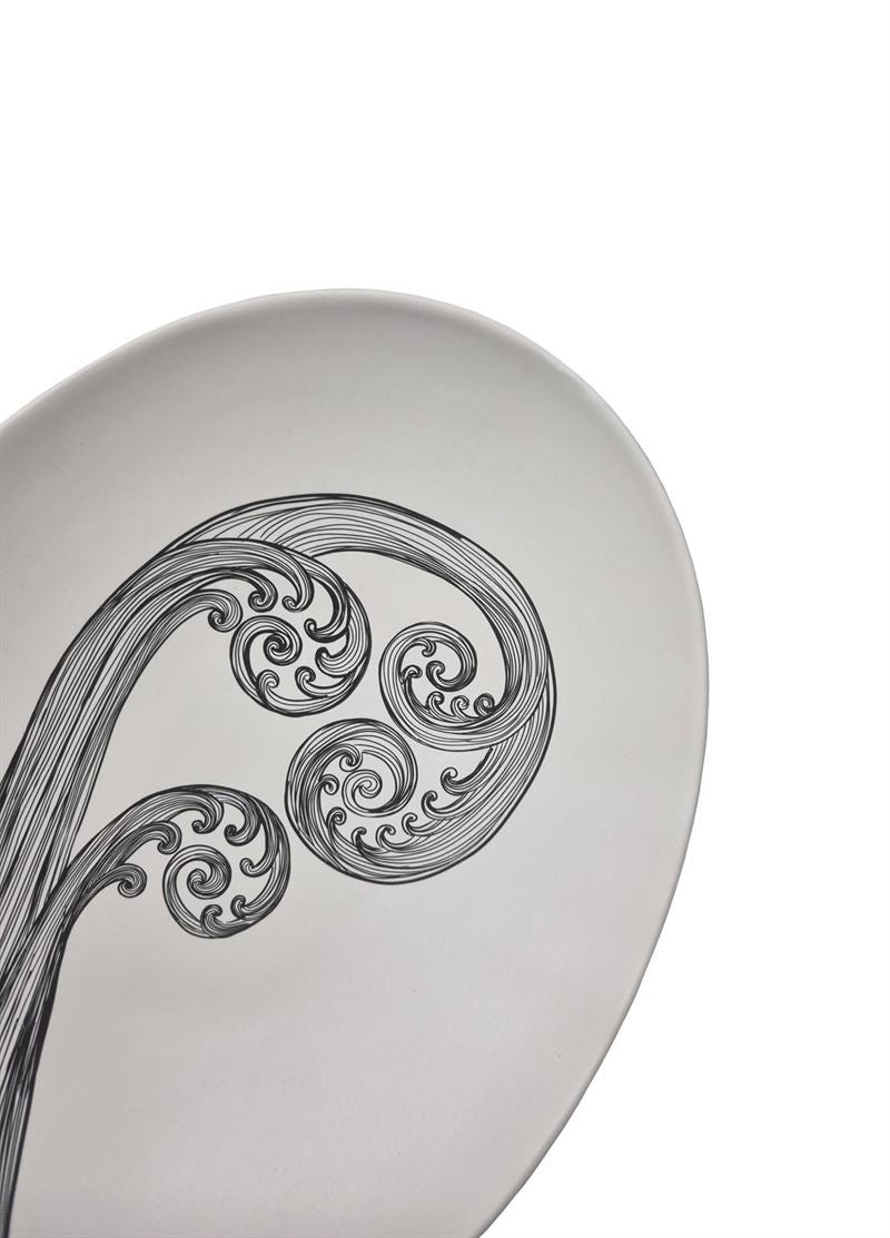 Ponga Frond 1 Black on Matt White 24cm Porcelain Bowl
