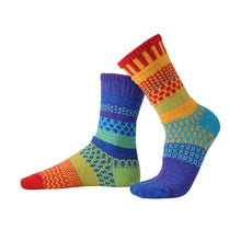 Load image into Gallery viewer, Rainbow Adult Crew Solmate Sock