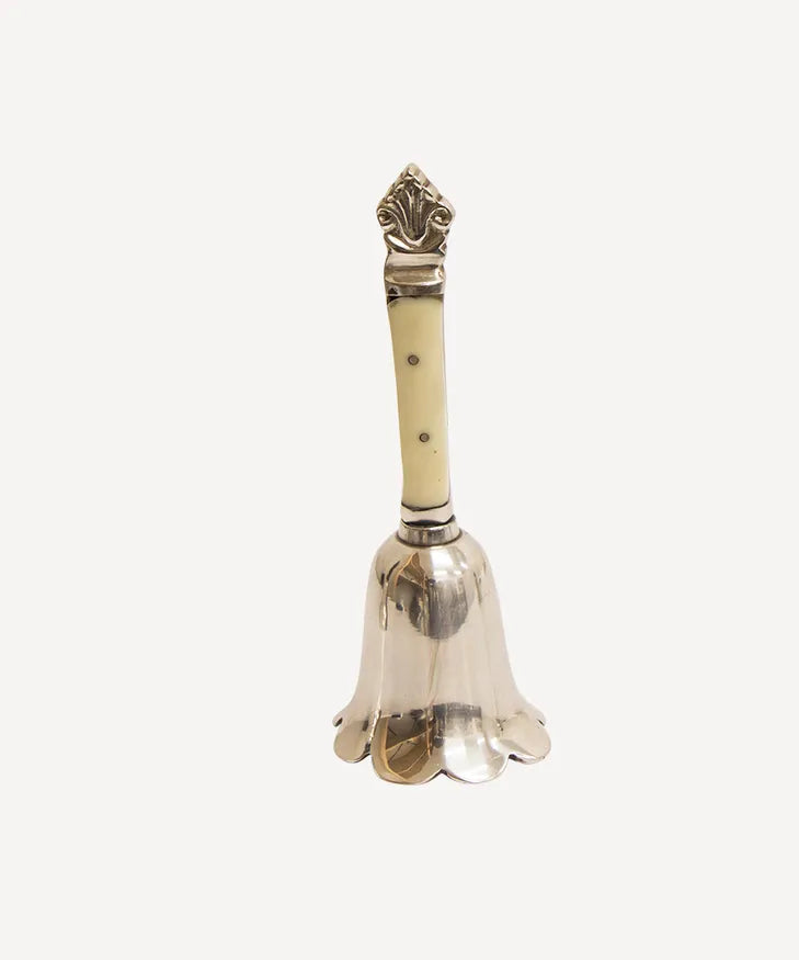 Fleur Handle Bell
