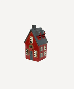 Alsace Tea Light Cottage Red with Wreath (YA0064)
