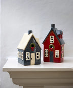 Alsace Tea Light Cottage with Navy Wreath (YA0065)