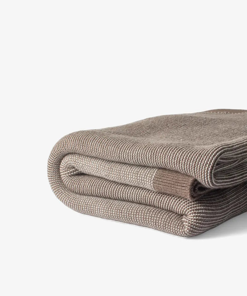 Chester Throw Taupe