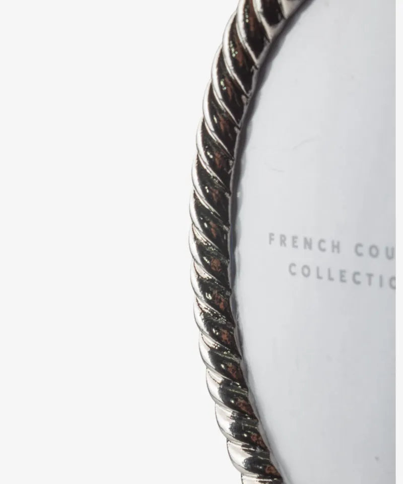 Oval Rope Design Hanging Frame